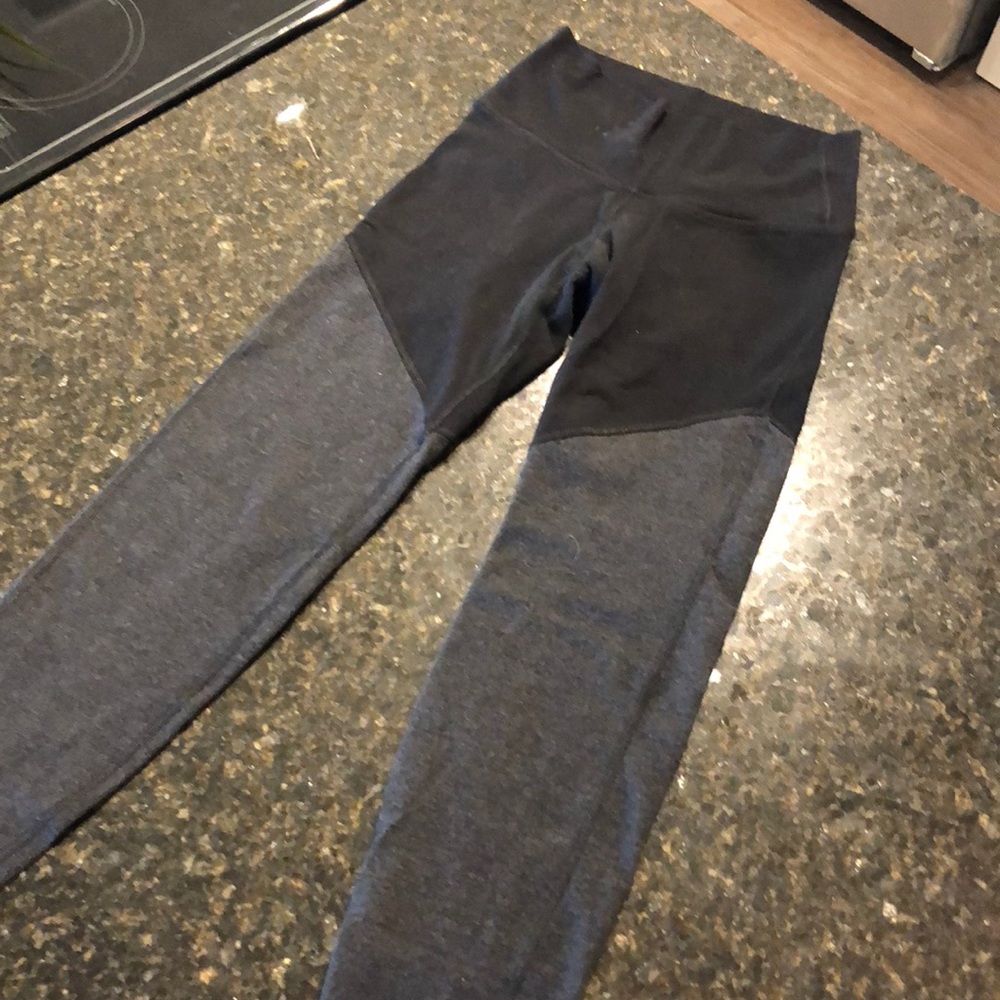 ON leggings